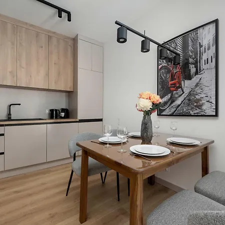 Apartament Stylish With Balcony And Underground Parking By Renters